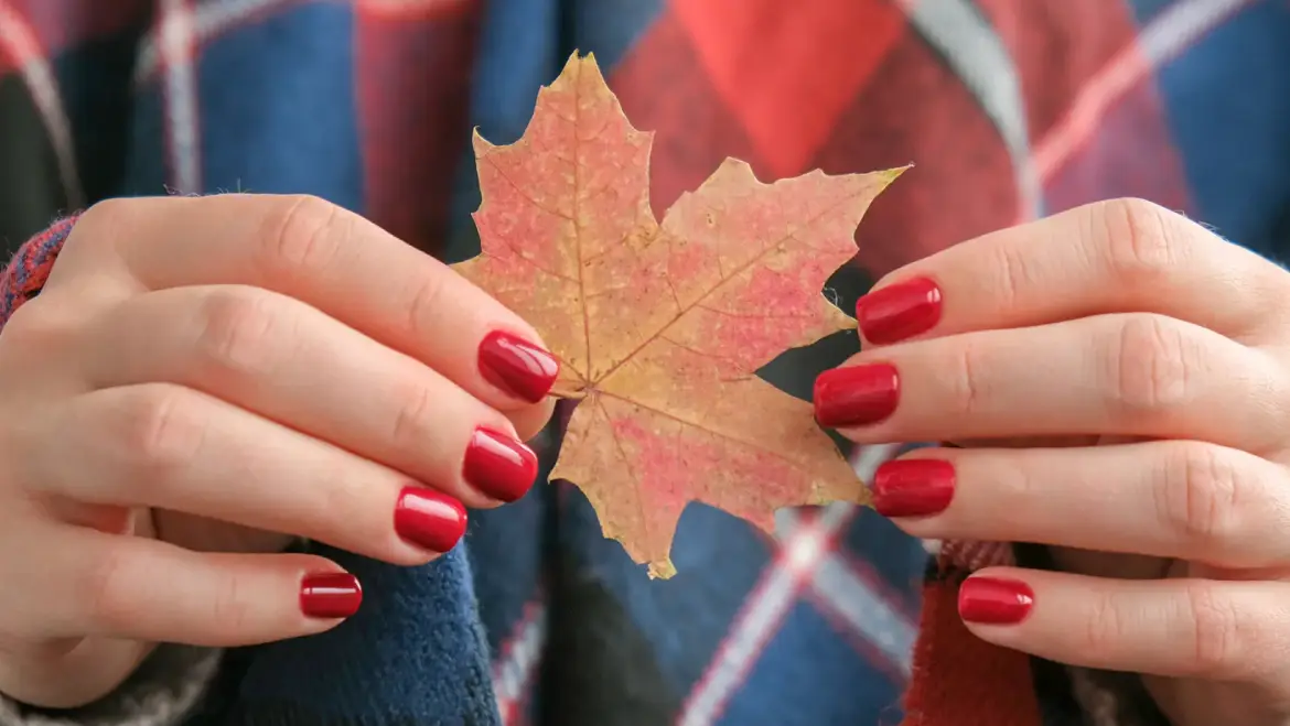 Las mejores tendencias de uñas para otoño: ¡lúcelas como nunca!