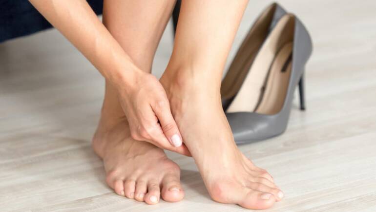 Todo lo que debes saber sobre el cuidado de tus pies en invierno